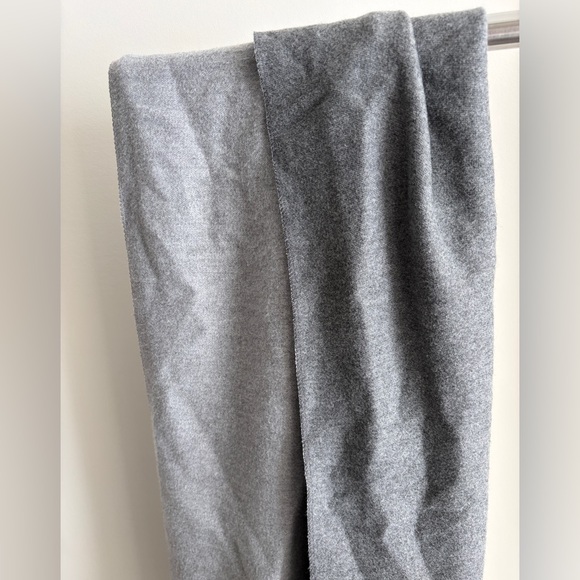 Oversized Scarf - Picture 2 of 2